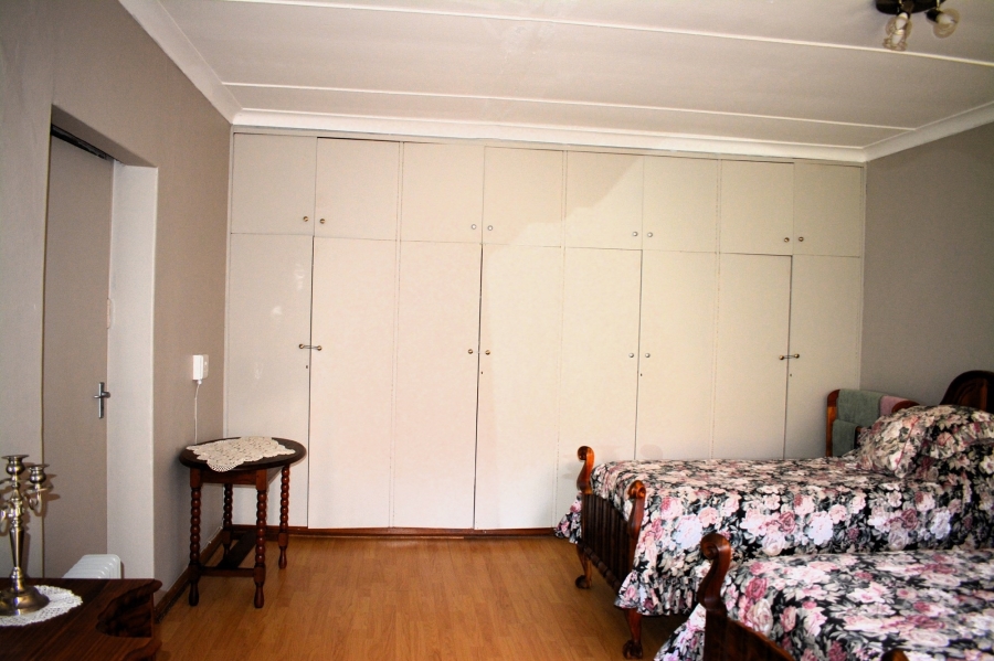 4 Bedroom Property for Sale in Brandwag Free State